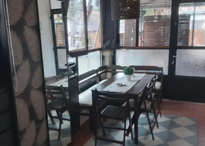 Newmidi Terrace, Wifi Pensjonat 3*