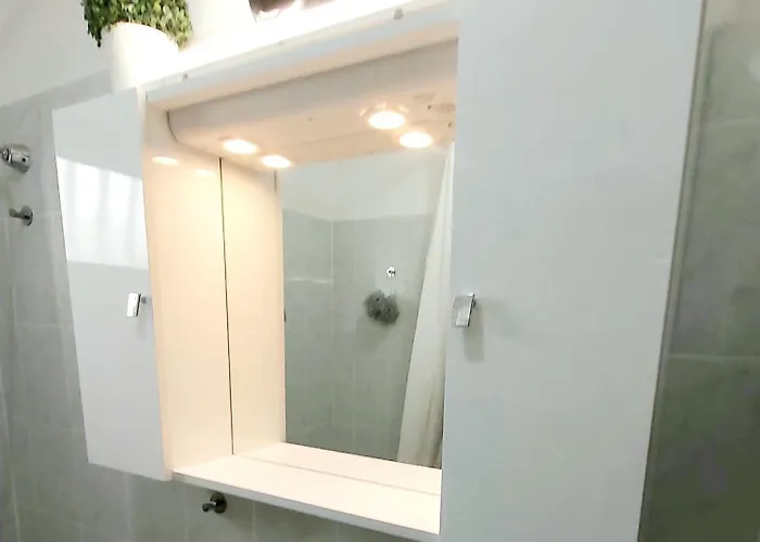 Newmidi Terrace, Wifi 3*