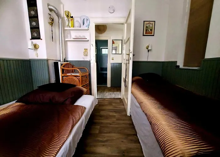 Newmidi Terrace, Wifi Gasthof 3*